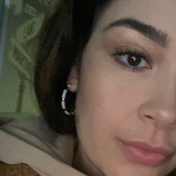 Meet your Posher, Ev - Picture 1 of 1